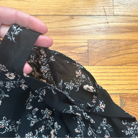 Black Floral Cold Shoulder Blouse - Picture 4 of 10